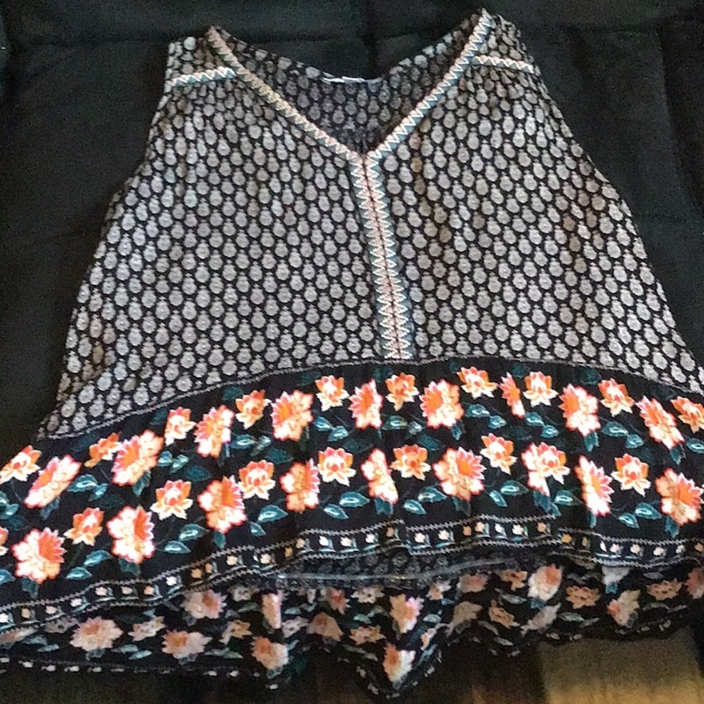 Nice summer sleeveless top